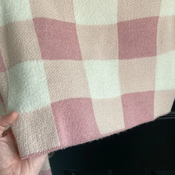 ALTAR’D State Pink Plaid Crop Sweater-Size L - Picture 3 of 5